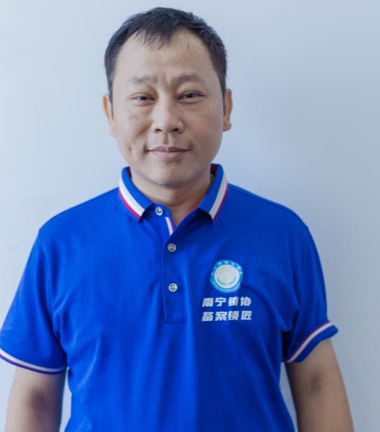 刘庆运  秘书长