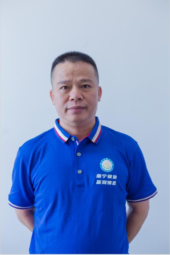 刘艺尤   常务副会长